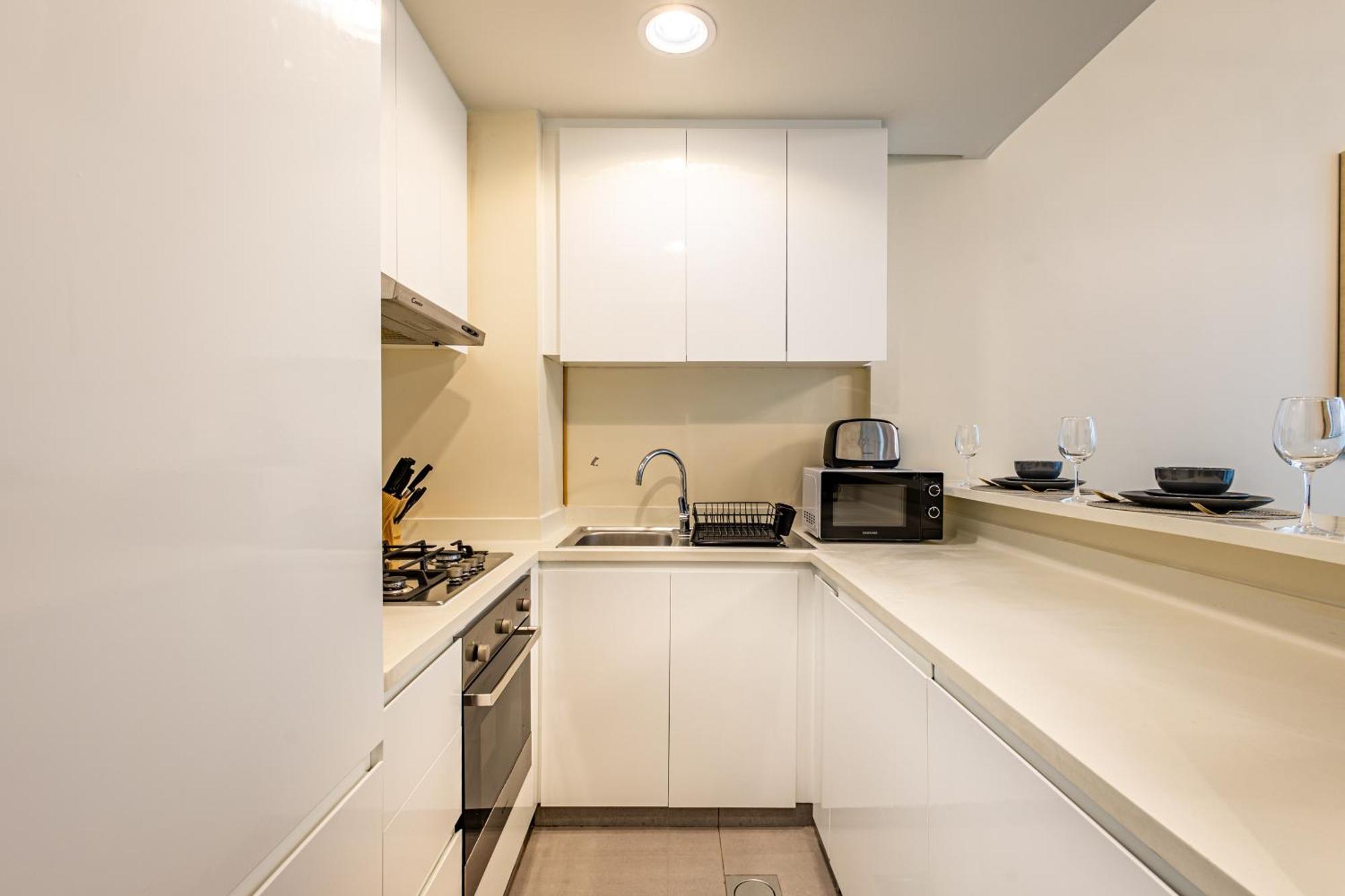Stylish 1br Business Bay - Near Metro - Balcony With Views Apartment Dubai