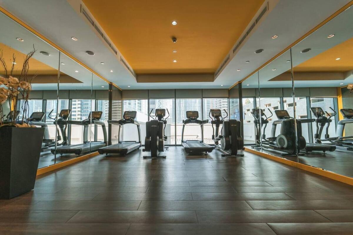 Stylish 1br Business Bay - Near Metro - Balcony With Views Apartment *
