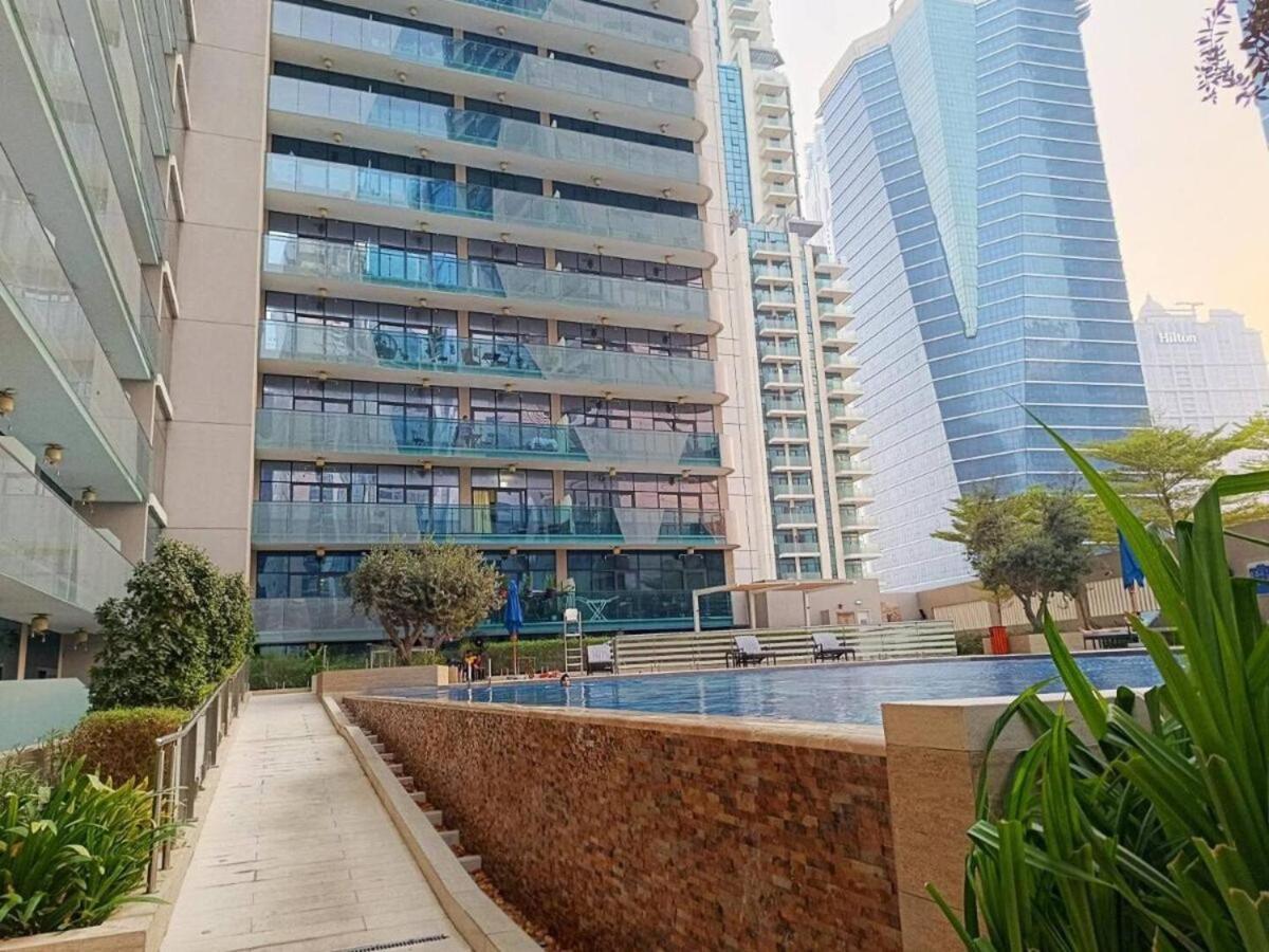Stylish 1br Business Bay - Near Metro - Balcony With Views *